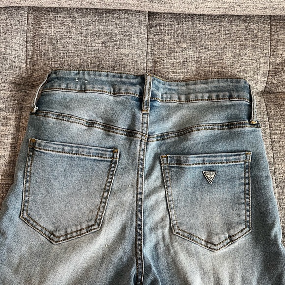 GUESS Jeans - Picture 4 of 7
